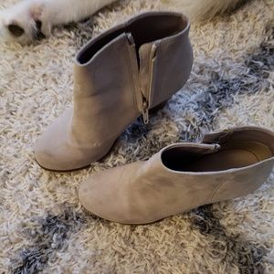 Ankle booties